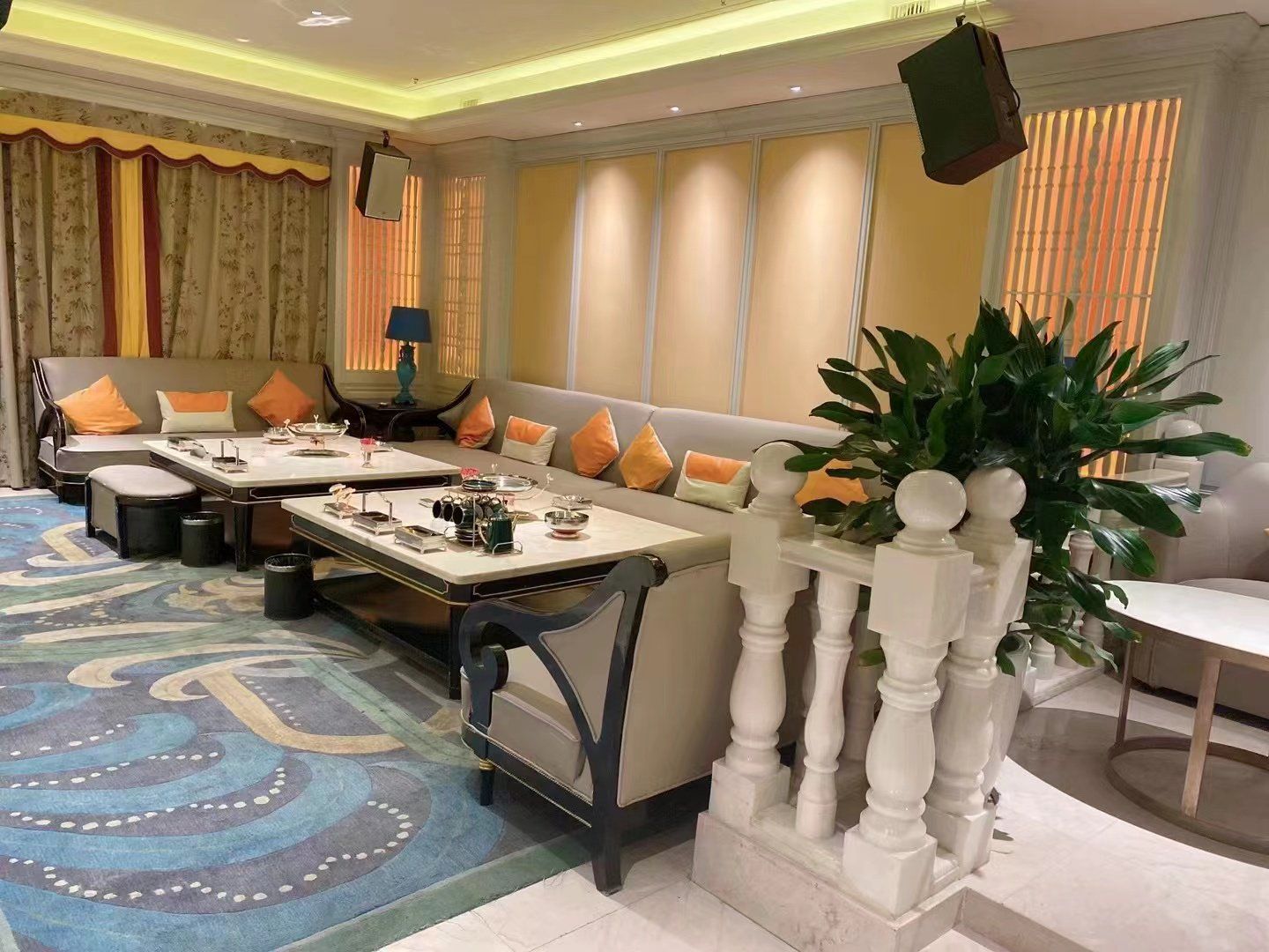 保山商务ktv推荐哪里有商务ktv-龙陵县ktv预订